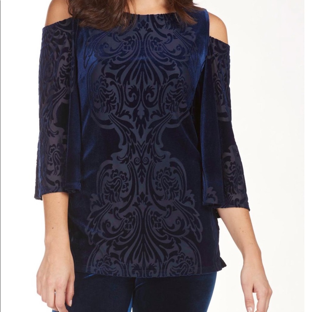Frank Lyman Top
